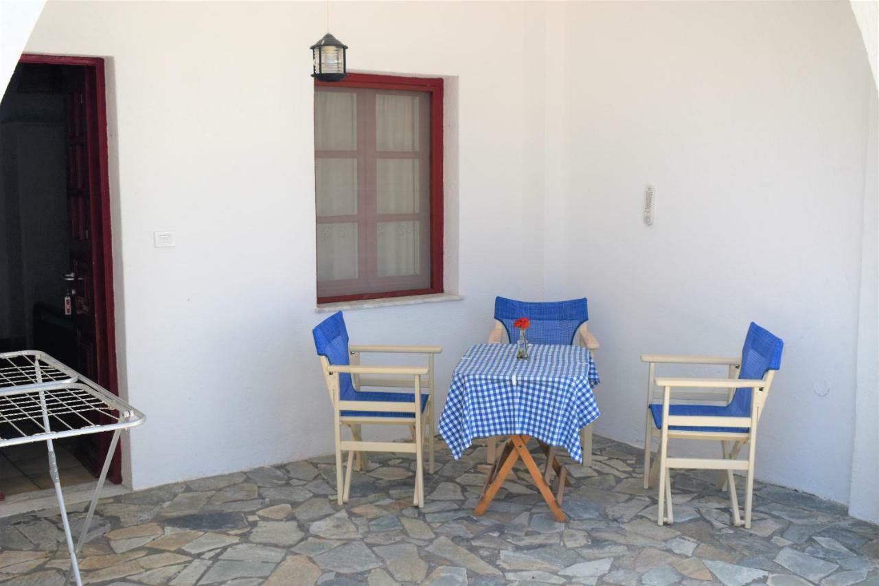 Ostria Beach Studios Перисса Экстерьер фото